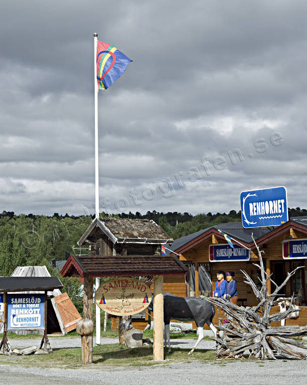 a saami shop, buildings, Herjedalen, Mittdalen, road shop, saami country, saami person, Sapme, warehouse, shop, store