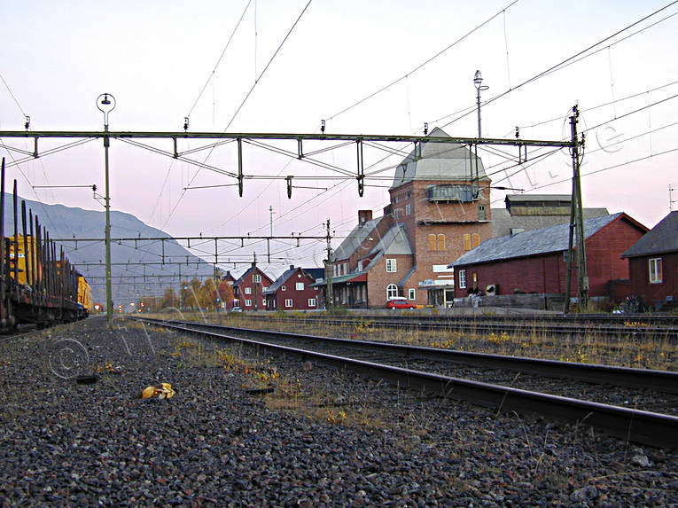 Abisko, community, dawn, Lapland, railway, railway station, samhllen, station, sunrise, Swedish border, train