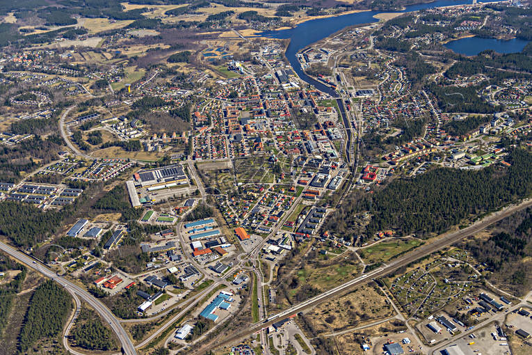 aerial photo, aerial photo, aerial photos, aerial photos, Bjrnnge, centre, drone aerial, drnarfoto, Halsingland, koloniomrde, samhllen, spring, stder, Sderhamn, Sderhamnsporten, Vstra Berget, west