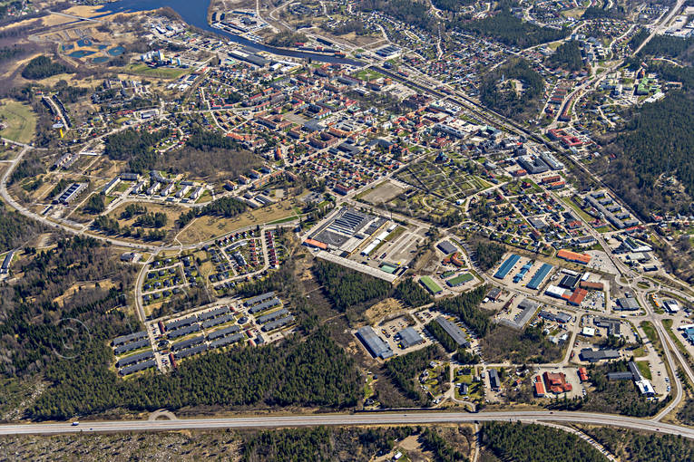 aerial photo, aerial photo, aerial photos, aerial photos, Björnänge, centre, drone aerial, drönarfoto, E4 highway, Halsingland, Norrmyran, samhällen, spring, städer, Söderhamn