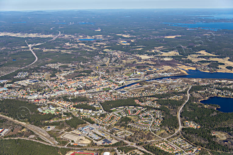 aerial photo, aerial photo, aerial photos, aerial photos, centre, drone aerial, drönarfoto, Halsingland, Klossdammen, samhällen, spring, städer, Söderhamn