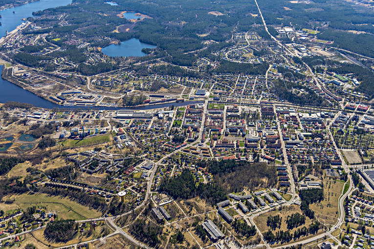 aerial photo, aerial photo, aerial photos, aerial photos, centre, drone aerial, drönarfoto, Halsingland, Inre hamnen, Norrberget, samhällen, spring, städer, Söderhamn, water-tower, Åsberget