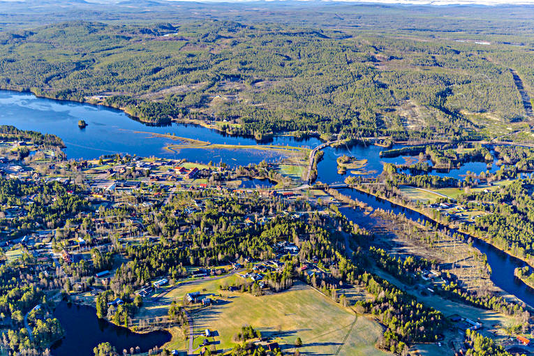 Aerial photo above Idre aerial photo, aerial pictures, Dalarna, drone aerial, Eajra, Idre, Idresjön, samhällen, spring, Synnanåt