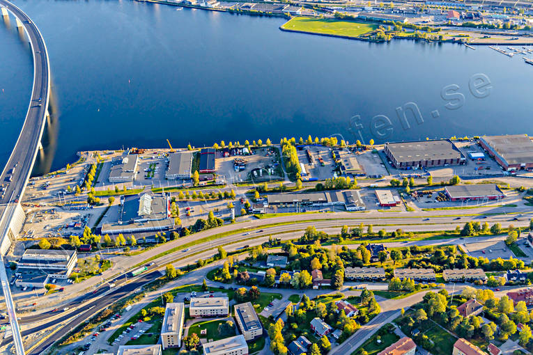 aerial photo, aerial photo, aerial photos, aerial photos, autumn, drone aerial, drönarfoto, E4 highway, Medelpad, städer, Sundsvall, Sundsvallsbron, Sundsvallsfjärden