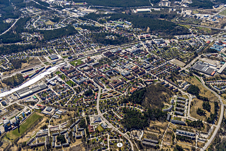 aerial photo, aerial photo, aerial photos, aerial photos, centre, drone aerial, drönarfoto, Halsingland, Norrberget, Norrmyran, samhällen, spring, städer, Söderhamn