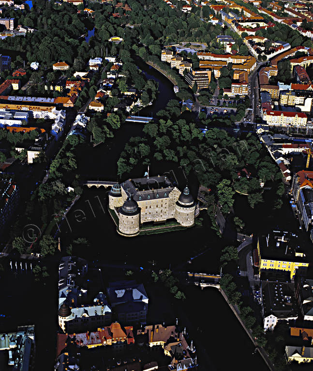 aerial photo, aerial photo, aerial photos, aerial photos, castle, castle, drone aerial, drnarfoto, narke, stadskrna, stder, Svartn, rebro