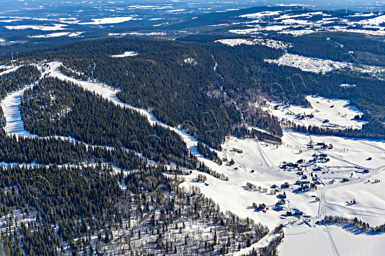aerial photo, aerial photo, aerial photos, aerial photos, Almasa, drone aerial, drönarfoto, Jamtland, journeys down, landscapes, Offerdal, ski resort, ski resort, ski slopes, villages, winter