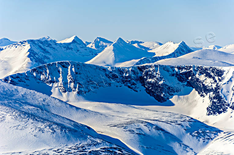 aerial photo, aerial photo, aerial photos, aerial photos, alpine, drone aerial, drnarbild, drnarfoto, fjllbilder, Gdokgaskatjhkk, landscapes, Lapland, Oalgasj, Sarek, Vassjabakte, winter