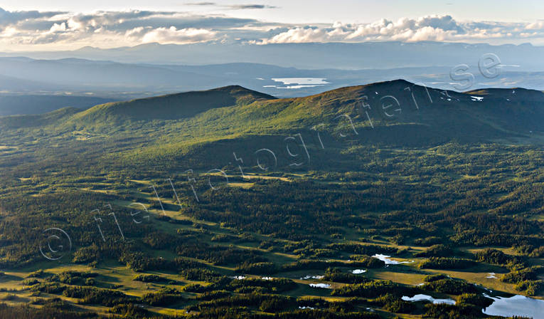 aerial photo, aerial photo, aerial photos, aerial photos, Anstten, blomsterfjllet, drone aerial, drnarfoto, Finntjrnen, fjllbilder, green, Jamtland, landscapes, Lill-Kingen, marsh lands, Stor-Kingen, summer, Swedish Mountains