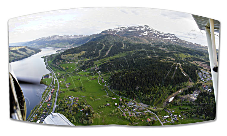 aerial photo, aerial photo, aerial photos, aerial photos, Are, Are valley, Areskutan, drone aerial, drönarfoto, Indal river, Jamtland, landscapes, panorama, panorama pictures, samhällen, summer