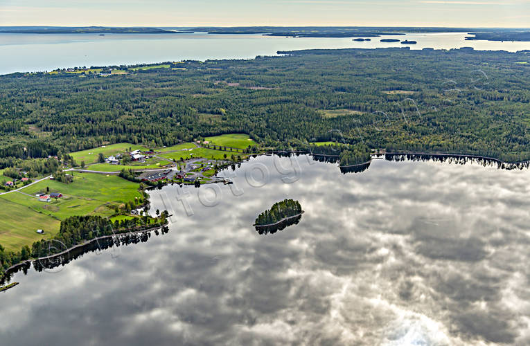 aerial photo, aerial photo, aerial photos, aerial photos, autumn, drone aerial, drönarbild, drönarfoto, Jamtland, Koldalsholmen, landscapes, villages