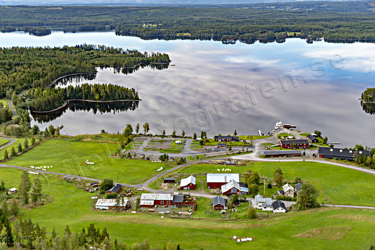 aerial photo, aerial photo, aerial photos, aerial photos, Arvesund, autumn, drone aerial, drnarbild, drnarfoto, Jamtland, landscapes, villages