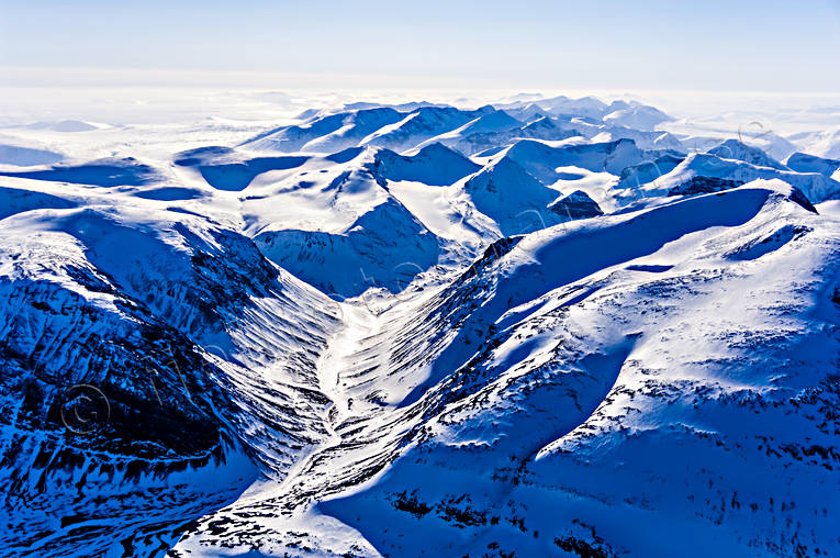 aerial photo, aerial photo, aerial photos, aerial photos, Basstavagge, Dagartjhkk, drone aerial, drnarfoto, landscapes, Lapland, mountain peaks, Pastavagge, Rinim, Sarek, winter, hpar