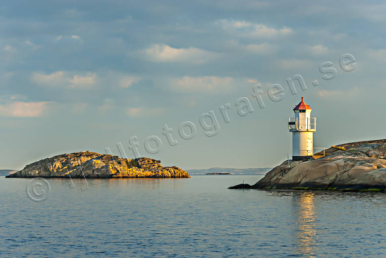 archipelago, Bissen, bohusklippor, Bohusln, communications, installations, landscapes, lighthouse, nature, rocks, sea, summer, water