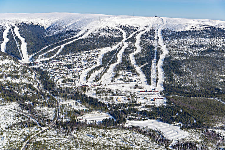 aerial photo, aerial photo, aerial photos, aerial photos, Bjrnrike, drone aerial, drnarfoto, Herjedalen, installations, ski resort, ski resort, ski slopes, winter