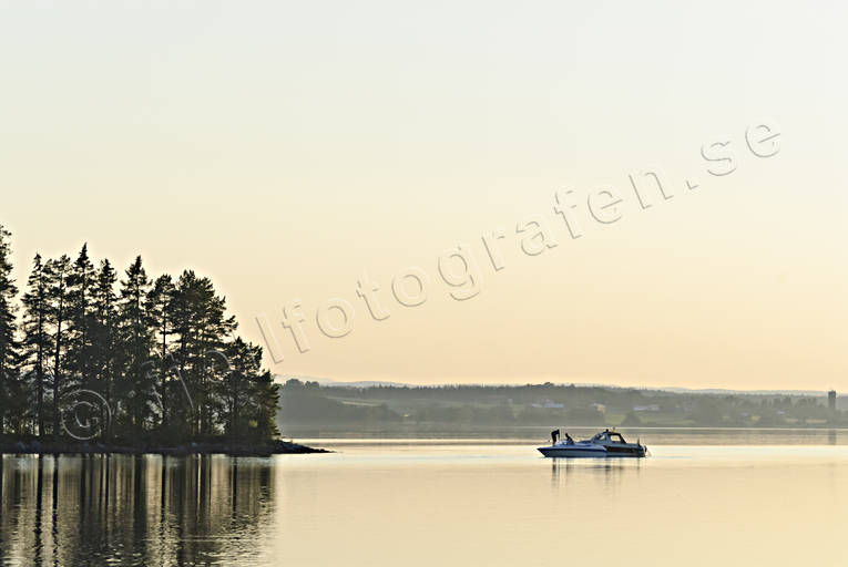 boat, communications, Great Lake, Jamtland, landscapes, season, seasons, shipping, summer, summer evening, Utöarna, water