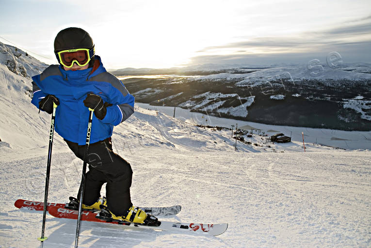 boy, down-hill running, playtime, ski-slope, skier, skies, skiing, slope, sport, sunset, view, winter