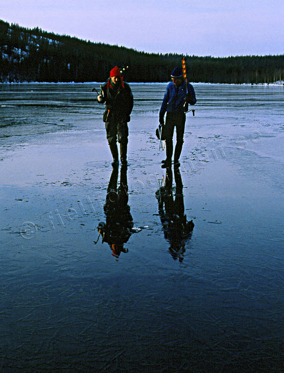 anglers, angling, bay floe, char, fishing, fishing through ice, ice, ice fishers, ice fishing, ice fishing