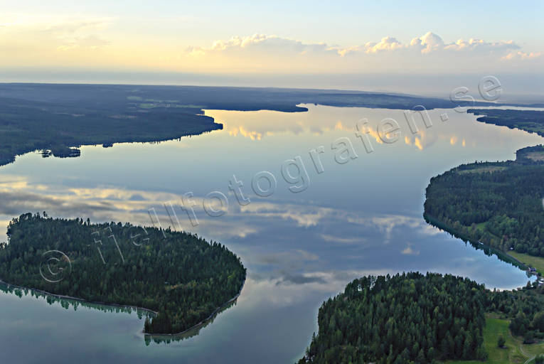 aviation, cloud, communications, dead calm, fly, Jamtland, landscapes, Lockne lake, mirror, reflection, reflection water, seaplane, summer, vattenspegling, water surface