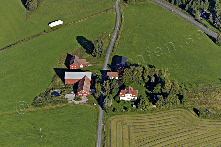 aerial photo, aerial photo, aerial photos, aerial photos, drone aerial, drnarfoto, farms, Jamtland, Lit, Smedsta, summer