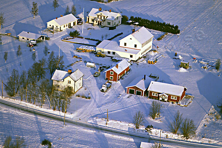 Farm in halle, Brunflo aerial photo, aerial photo, aerial photos, aerial photos, agriculture, Brunflo, drone aerial, drönarfoto, farm, farmin, farms, halle, Jamtland, real estate