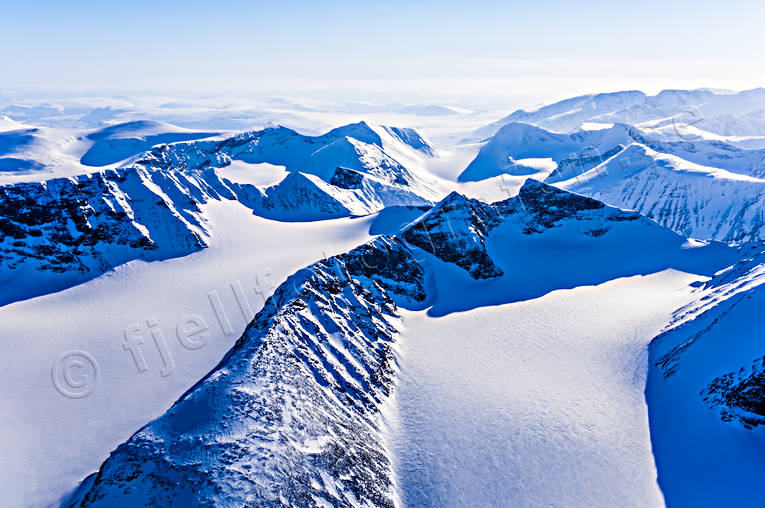 aerial photo, aerial photo, aerial photos, aerial photos, drone aerial, drnarfoto, glacier, glacirer, landscapes, Lapland, mountain pictures, Ruopsoktjhkk, winter, hpar, hpartjhkk, par