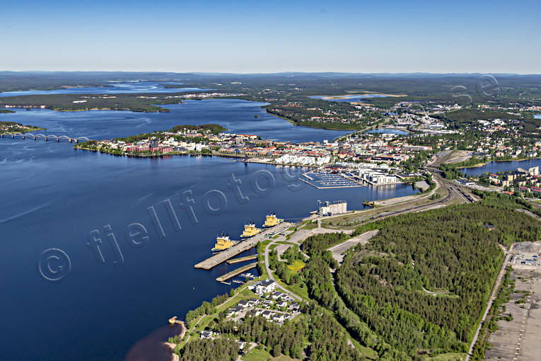 aerial photo, aerial photo, aerial photos, aerial photos, drone aerial, drnarbild, drnarfoto, isbrytare, Lulea, North Bothnia, stder, summer