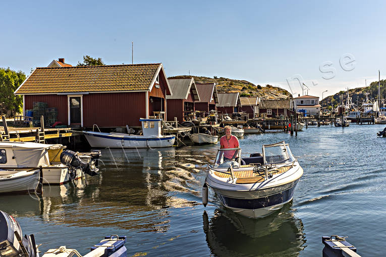 archipelago, boat, boat house, Bohusln, coast, communications, frtja, landscapes, motor boat, outdoor life, port, sea, summer, water