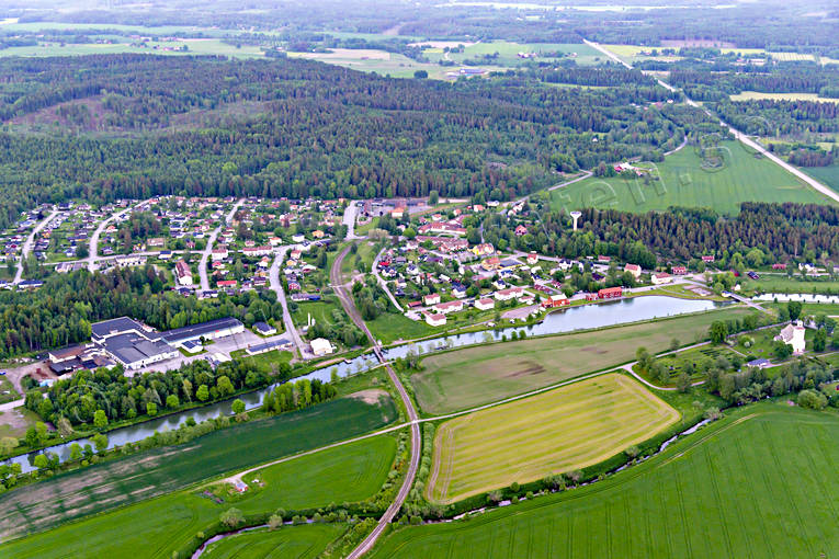 Göta channel at Sjötorp aerial photo aerial photo, aerial photo, aerial photos, aerial photos, attractions, channel, communications, drone aerial, drönarfoto, Göta kanal, installations, samhällen, Sjötorp, summer, Västergötland, water