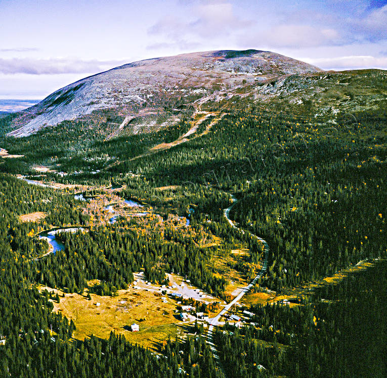 aerial photo, aerial photo, aerial photos, aerial photos, autumn, Drommen, drone aerial, drnarbild, drnarfoto, fishing spots, fjllbilder, Hglekardalen, Jamtland, landscapes, mountain, Oviksfjallen, Storn