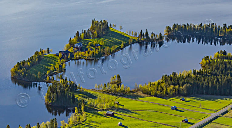 aerial photo, aerial photo, aerial photos, aerial photos, drone aerial, drnarbild, drnarfoto, farms, Follinge, Gysen, Holmen, Jamtland, landscapes, Storholmsj, Tvrtfrholmen, kerholmen