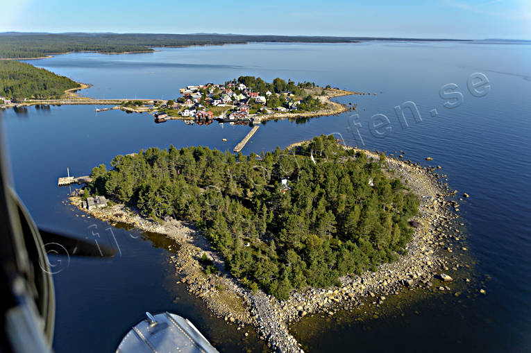 aerial photo, aerial photo, aerial photos, aerial photos, drone aerial, drönarfoto, Halsingland, Ingaskär, islands, landscapes, Rönnskär, samhällen, summer