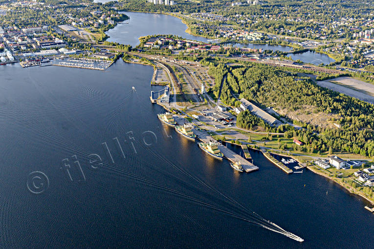 aerial photo, aerial photo, aerial photos, aerial photos, drone aerial, drnarfoto, Grsjlfjrden, harbour, isbrytare, Lulea, North Bothnia, stder, summer