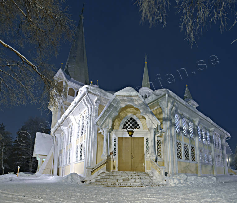 buildings, cemetery, church, churches, Jokkmokk, Jokkmokks kyrka, kyrkbyggnad, Lapland, night picture image, samhällen, viunterbild