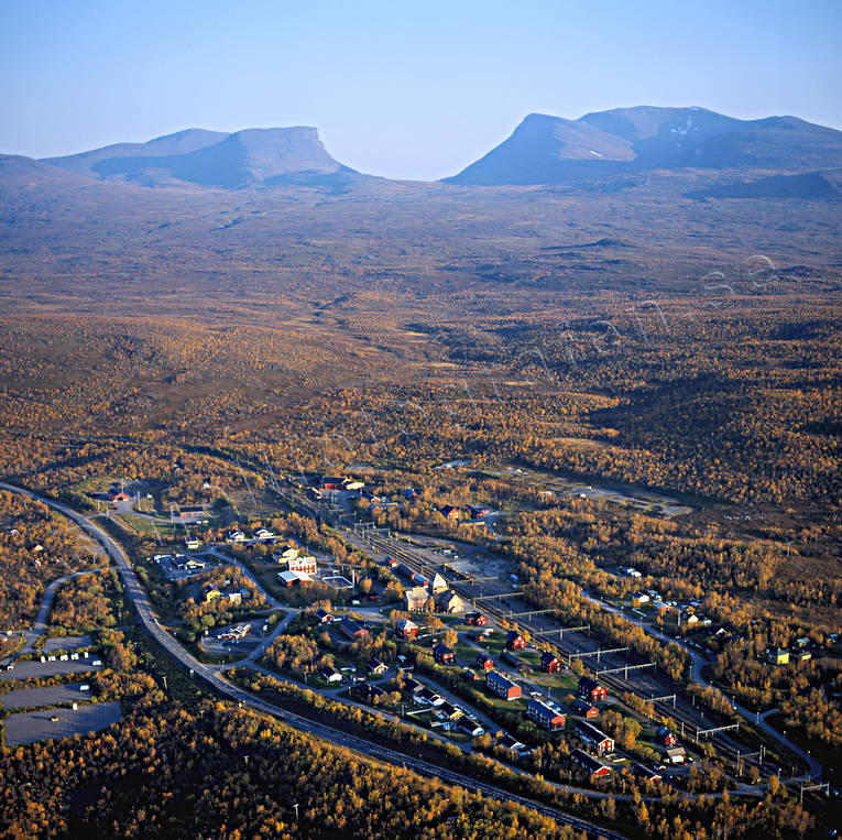 Abisko, aerial photo, aerial photo, aerial photos, aerial photos, autumn, drone aerial, drnarfoto, landscapes, Lapland, Lapporten, mountain pictures