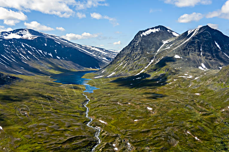aerial photo, aerial photo, aerial photos, aerial photos, drone aerial, drönarfoto, landscapes, Lapland, Livamjaure, Livamvagge, summer, Suorrekaise
