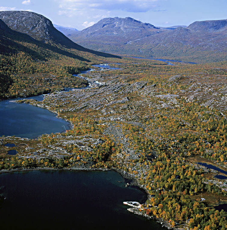 aerial photo, aerial photo, aerial photos, aerial photos, autumn, delta, drone aerial, drnarfoto, fishing camp, Kvikkjokk, landscapes, Lapland, Makak, mountain, mountain lake, river