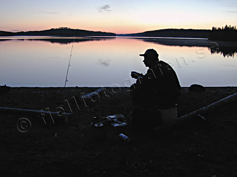 angling, angling, coarse perch fishing, fishing, midnight, night, night fishing