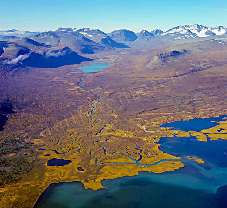 aerial photo, aerial photo, aerial photos, aerial photos, autumn, drone aerial, drnarfoto, Laddjujavri, Laddjujohka, landscapes, Lapland, mountain pictures, Nikkaluokta, Paittasjrvi