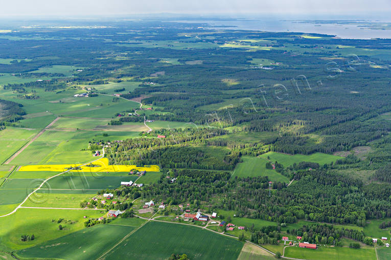 aerial photo, aerial photo, aerial photos, aerial photos, arable land, drone aerial, drnarfoto, kulturlandskap, landscapes, odlingslandskap, summer, Vstergtland