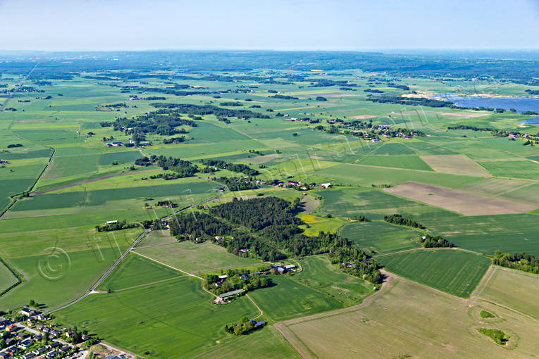 aerial photo, aerial photo, aerial photos, aerial photos, arable land, drone aerial, drnarfoto, kulturlandskap, landscapes, odlingslandskap, summer, Vstergtland