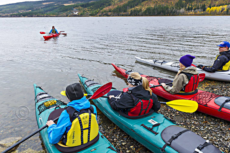 autumn, communications, kayak, lake, outdoor life, sport, tube, paddle, vatten, water, water sports, äventyr