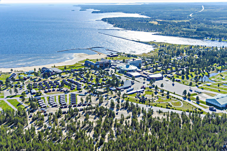 aerial photo, aerial photo, aerial photos, aerial photos, autumn, bathing, buildings, drone aerial, drnarfoto, hotell, installations, konferenshotell, kurort, landscapes, North Bothnia, Pite havsbad, Pitea, Pite havsbad, samhllen, sandy, sea bathe