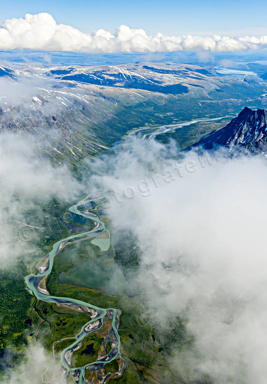 aerial photo, aerial photo, aerial photos, aerial photos, cloud, drone aerial, drnarfoto, fjllbilder, landscapes, Lapland, national park, Piellorieppe, Piellorieppjaure, Rahpadno, Rapa Valley, Rapaselet, Rapatno, Sarek, summer, Swedish Mountains