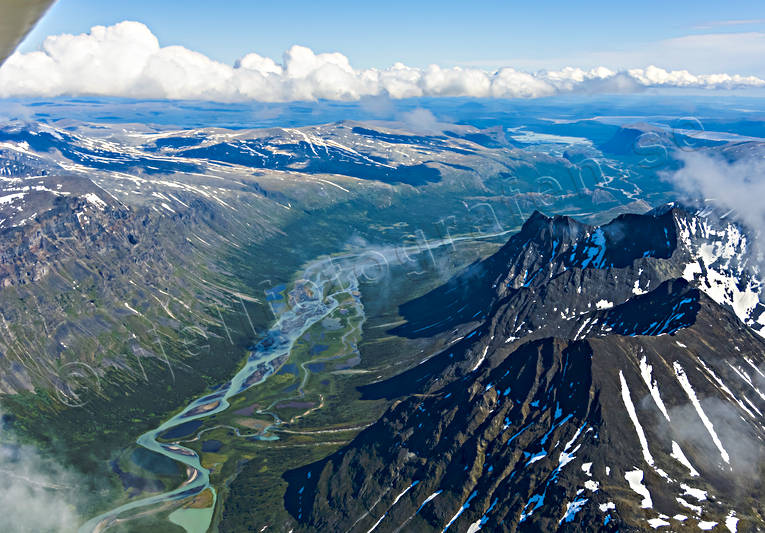 aerial photo, aerial photo, aerial photos, aerial photos, drone aerial, drnarfoto, landscapes, Lapland, national park, Piellorieppe, Rapa Valley, Rapatno, Sarek, summer