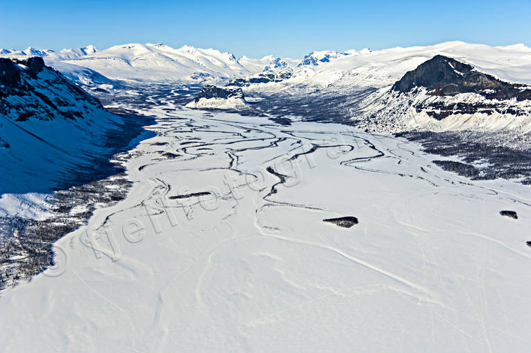 aerial photo, aerial photo, aerial photos, aerial photos, drone aerial, drnarfoto, Laitaure, landscapes, Lapland, Nammasj, Nammatj, participate landscape, Rapa Valley, Skierffe, Tjahkelij, winter