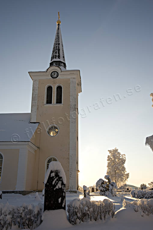 ambience, ambience pictures, atmosphere, buildings, christmas ambience, church, churches, cold, cold, frosty, Jamtland, Revsund, Revsunds, season, seasons, snow, winter