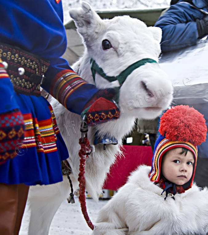 children, culture, Jokkmokk, Jokkmokks Marknad, market, reindeer, renrajd, saami boy, saami outfit, saami person, samhllen, sami culture, tradition, vintermarknad