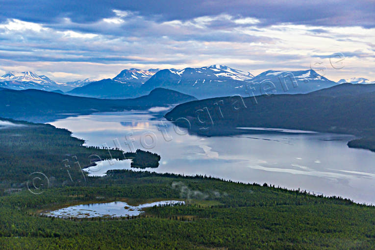 aerial photo, aerial photo, aerial photos, aerial photos, drone aerial, drnarbild, drnarfoto, Havggaluokta, landscapes, Lapland, Nammasj, Norrland, Saggat, Sarek, summer