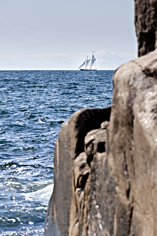 Bohuslän, coast, communications, horizon, landscapes, nature, rocks, sailing-boat, sea, summer, water